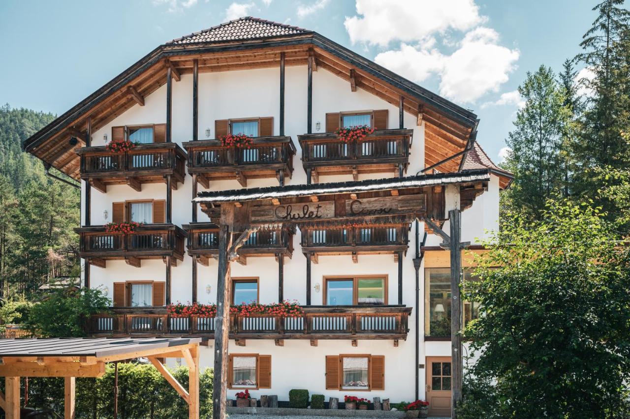 Hotel Chalet Corso Сан-Виджилио-ди-Мареббе Экстерьер фото