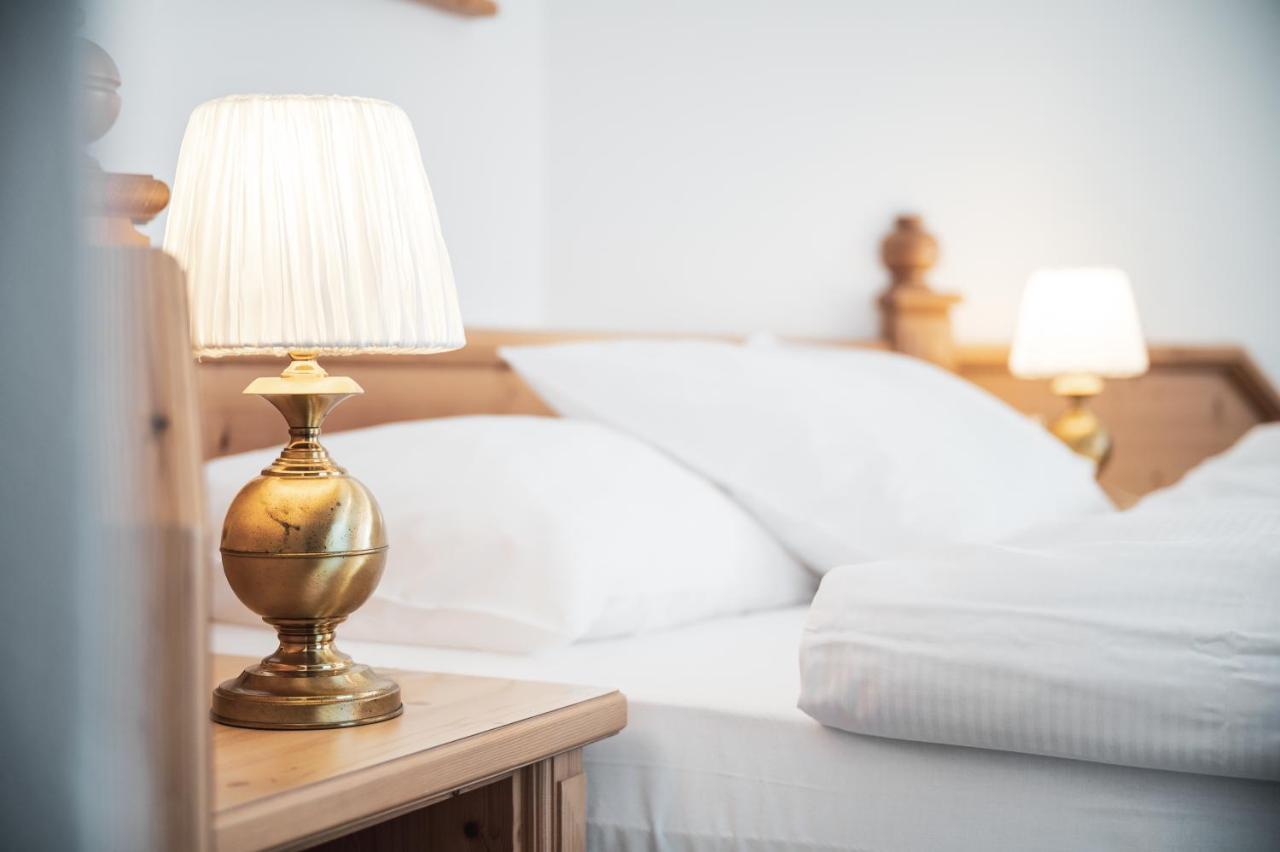 Hotel Chalet Corso Сан-Виджилио-ди-Мареббе Экстерьер фото