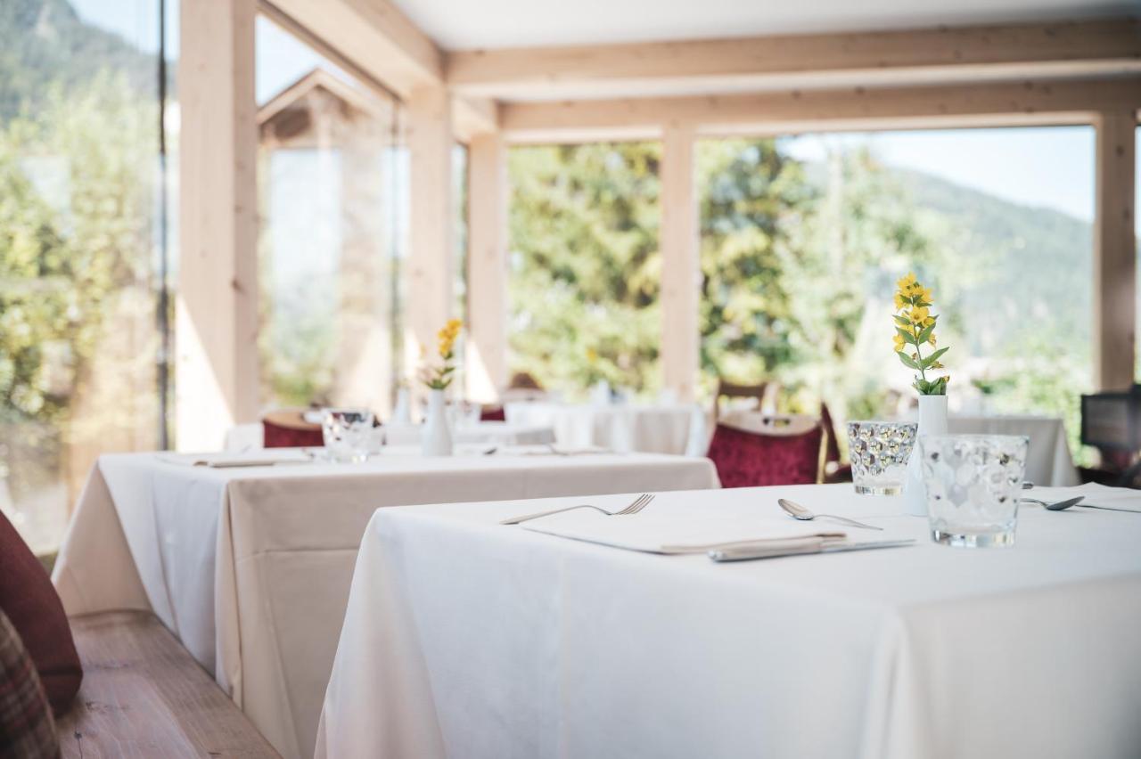 Hotel Chalet Corso Сан-Виджилио-ди-Мареббе Экстерьер фото