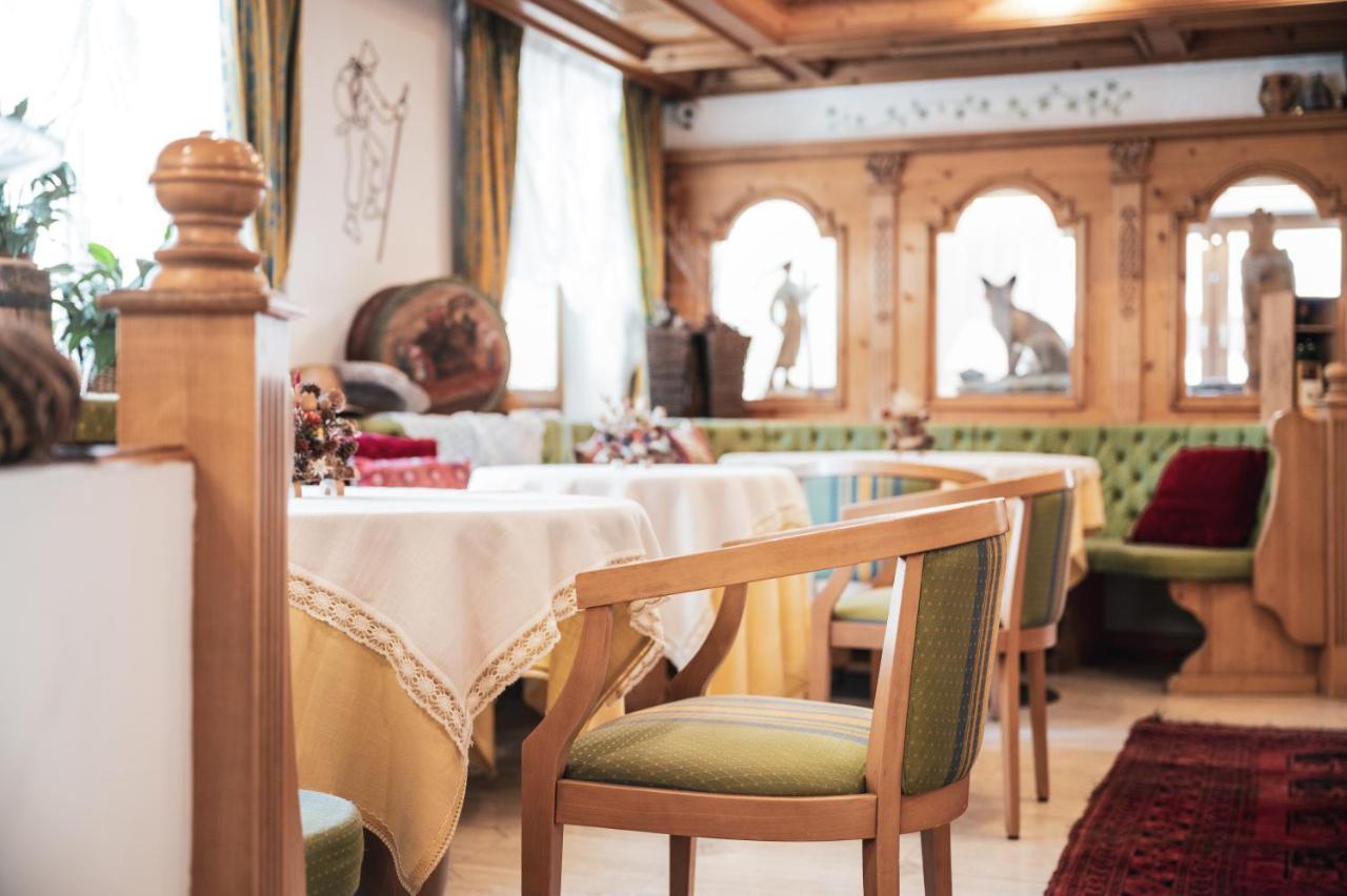 Hotel Chalet Corso Сан-Виджилио-ди-Мареббе Экстерьер фото