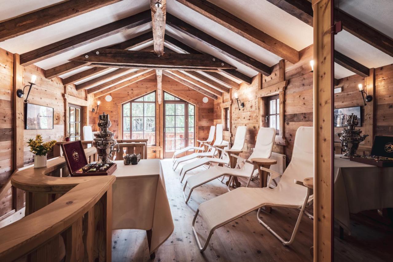 Hotel Chalet Corso Сан-Виджилио-ди-Мареббе Экстерьер фото