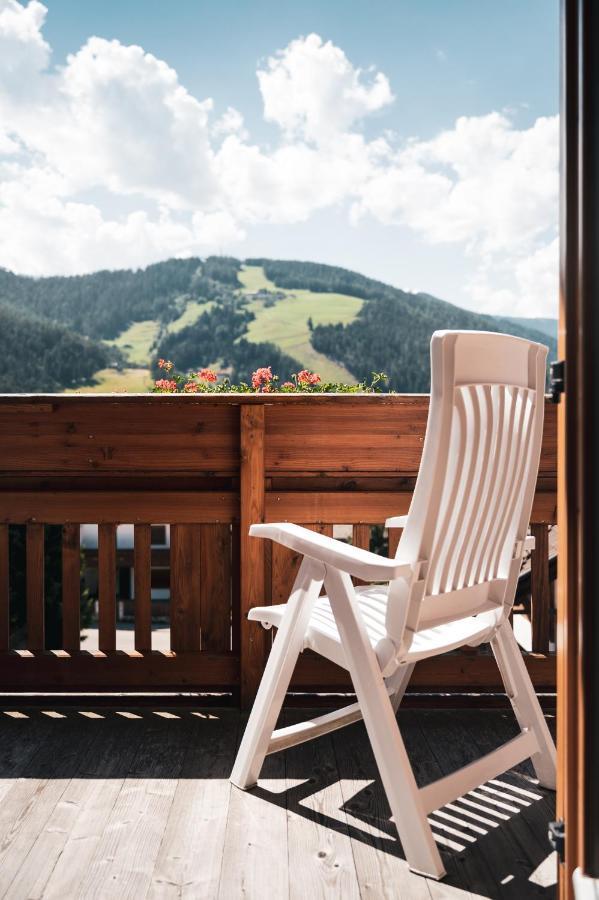 Hotel Chalet Corso Сан-Виджилио-ди-Мареббе Экстерьер фото